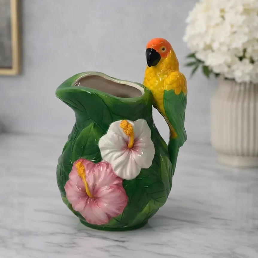 Latest Ceramic Vase 4